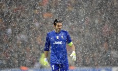 开云官方app入口-卡塔尔强行终结巴萨？美加墨世界杯焦点战背后的足球权力转移