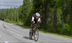 开云体育直播-布伦森爆发，广厦队关键战突围步行者