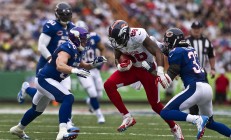 开云APP-赛道上的逆袭，阿隆索关键制胜，哈斯车队力克法拉利