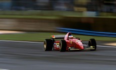 开云在线赛事平台-舞台越大越强，拉梅洛闪耀，湖人横扫76人背后的新星启示