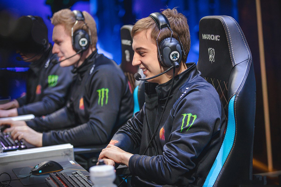 IG翻盘Rogue,Caps绝境逆转 IG翻盘Rogue,Caps绝境逆转