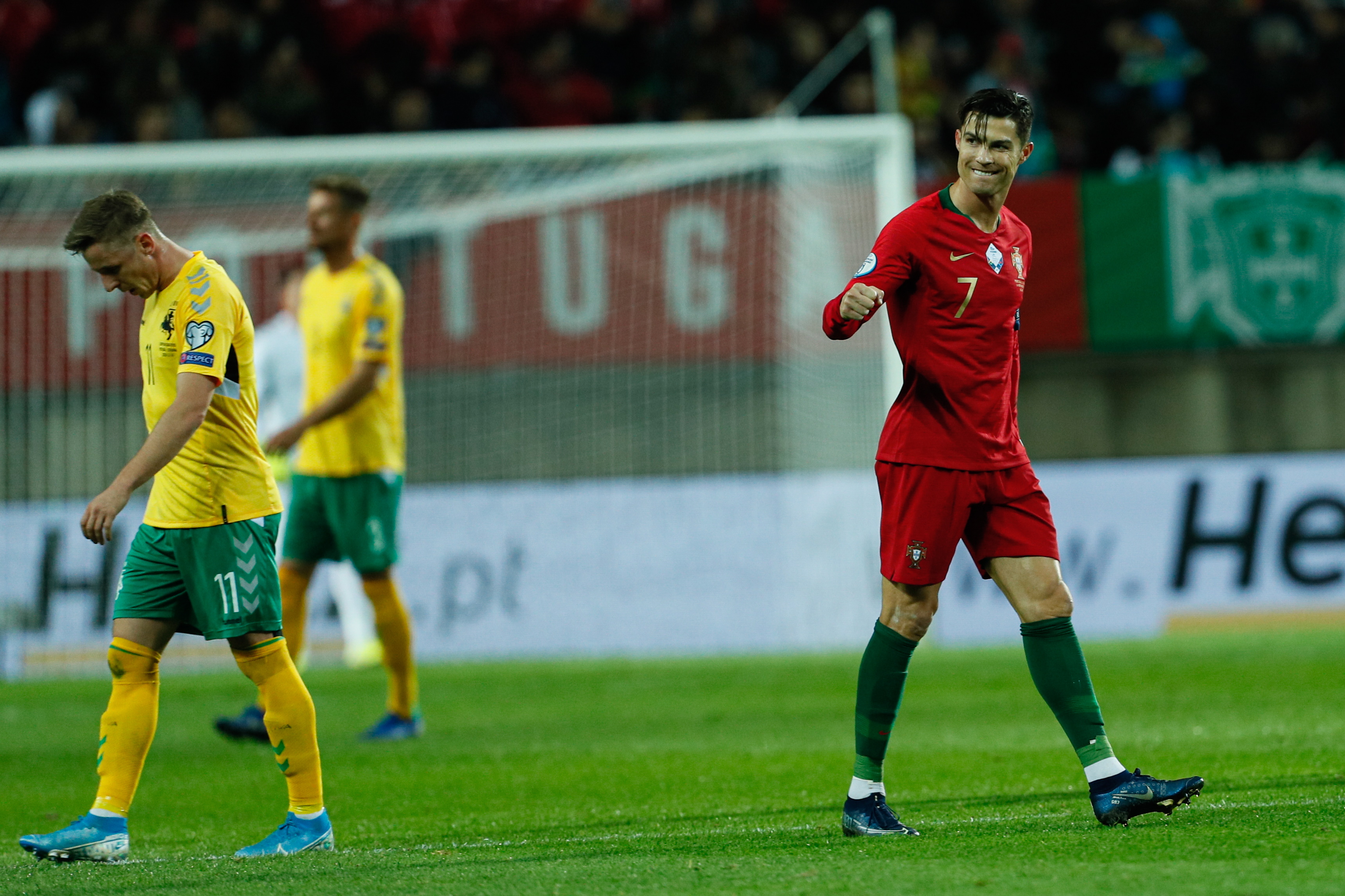 关于立陶宛队遭逢失利,欧预赛小组出局在望的信息 关于立陶宛队遭逢失利,欧预赛小组出局在望的信息