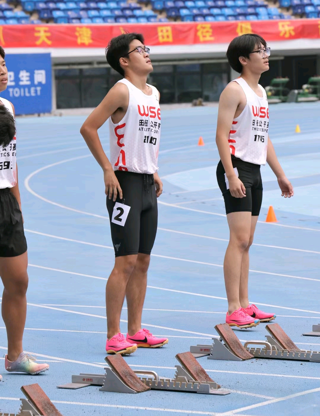 世界级对抗！运动员们勇敢拼搏争先的简单介绍