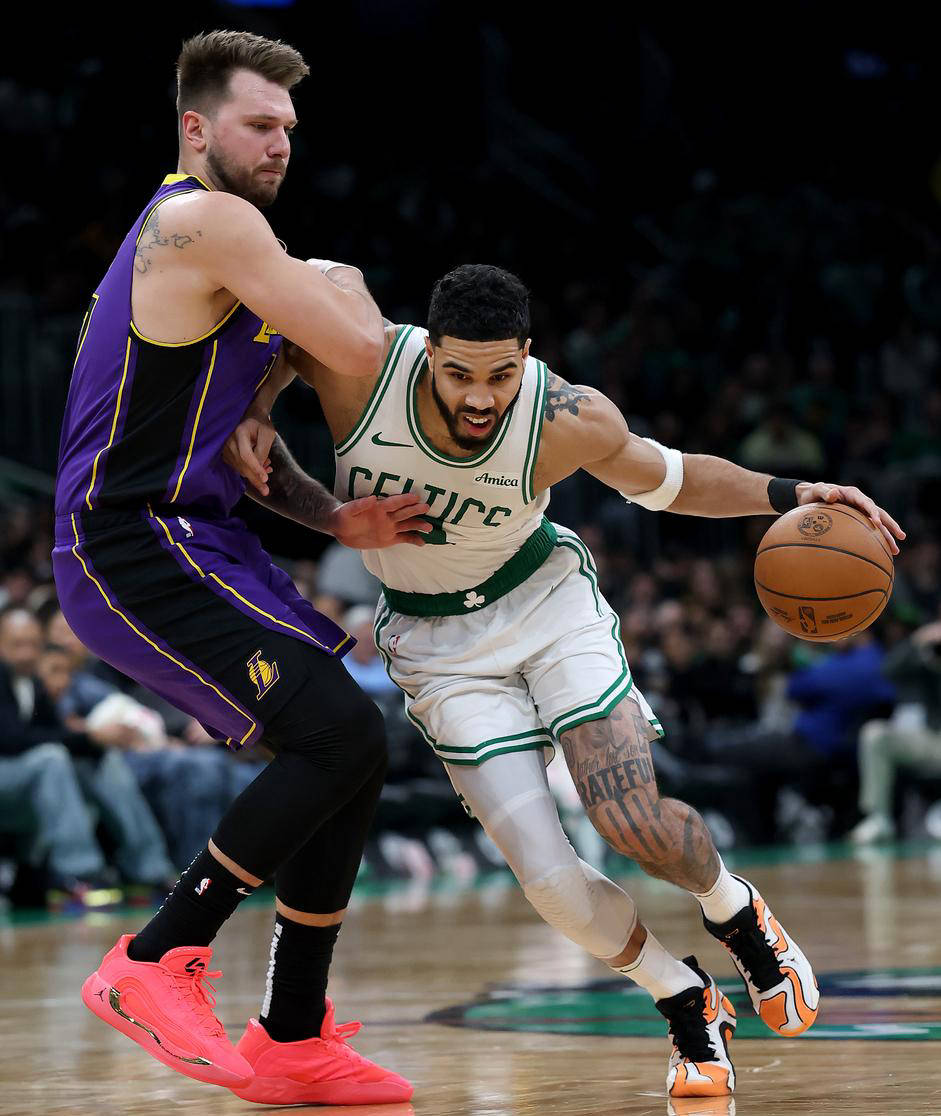 包含凯尔特人队控场优势明显,碾压对手的词条 包含凯尔特人队控场优势明显,碾压对手的词条