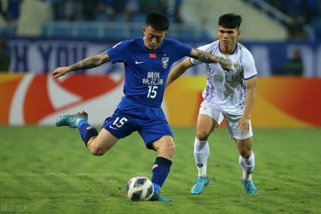 关于越南球队神勇出击，取得比赛胜利的信息