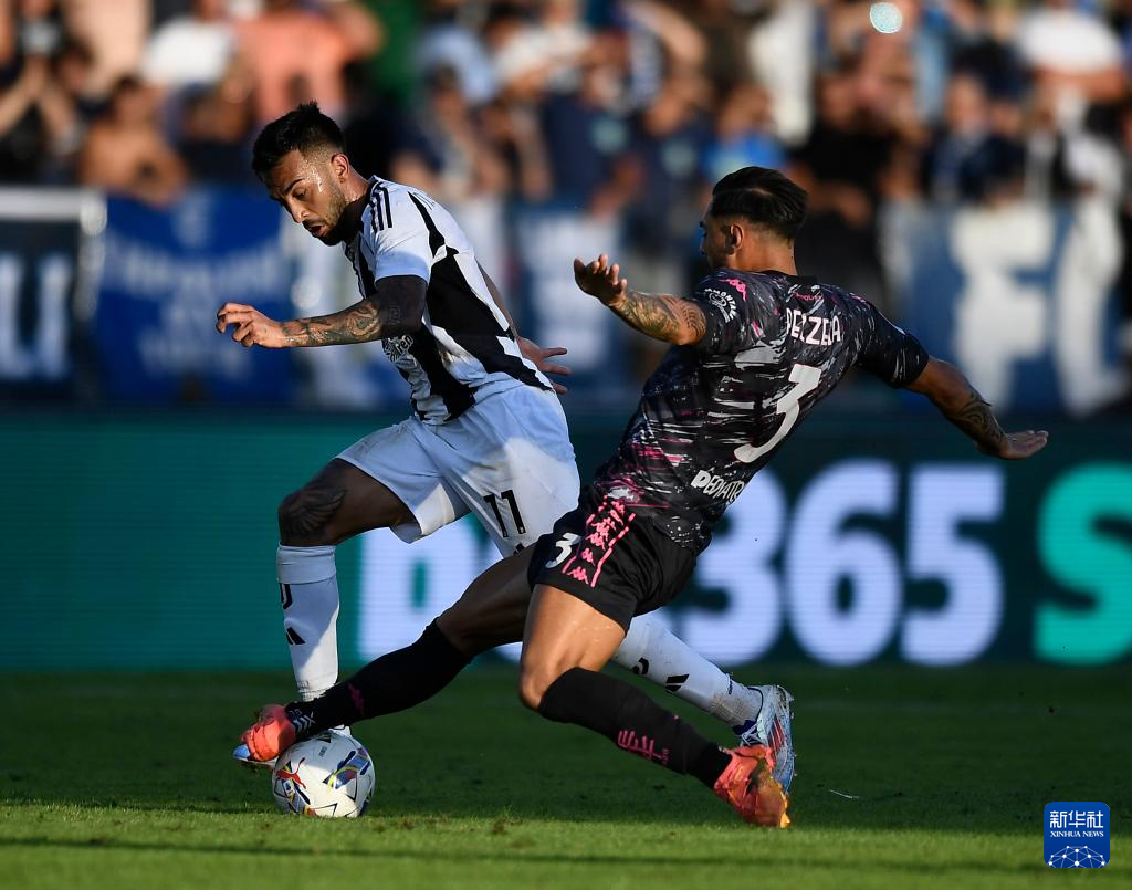 包含尤文图斯连续取胜，稳居意甲榜首位置，一骑绝尘的词条