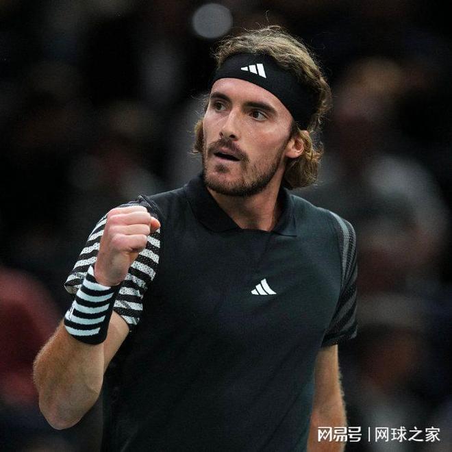 关于日本网球队绝杀西班牙网球队，西西帕斯统治全场的信息