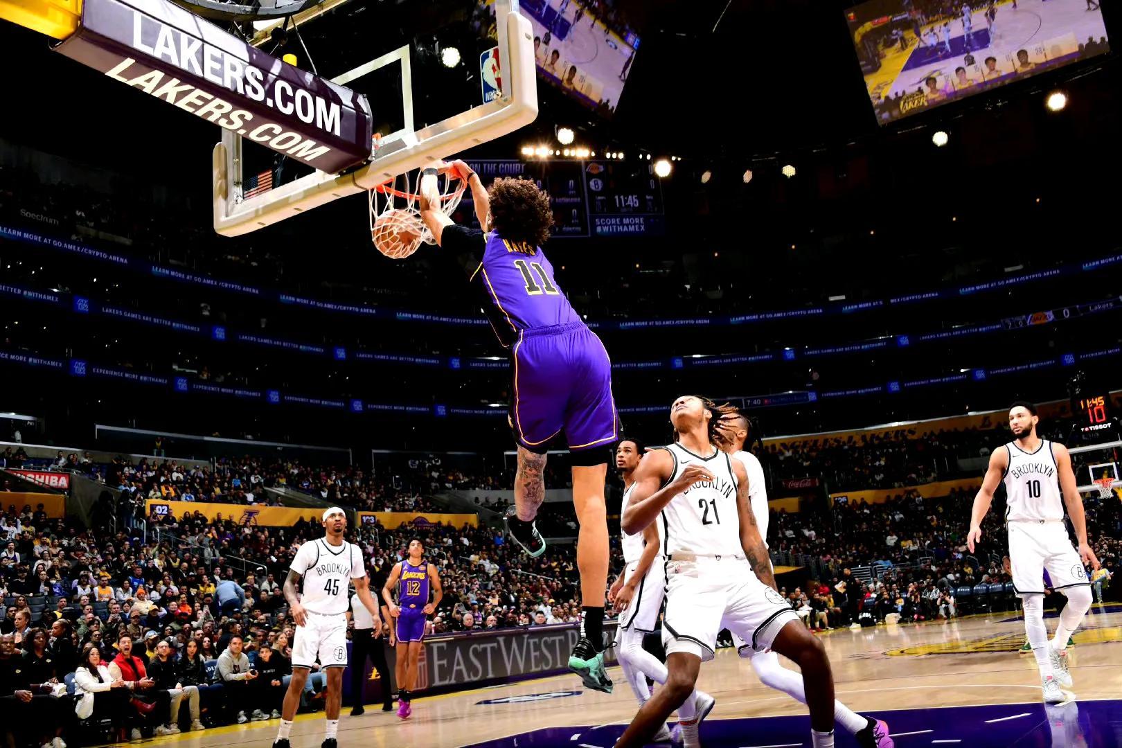 湖人碾压篮网,米切尔关键制胜的简单介绍 湖人碾压篮网,米切尔关键制胜的简单介绍